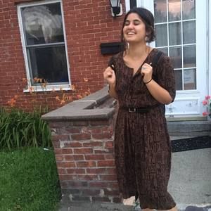 Meet your Posher, Maddie